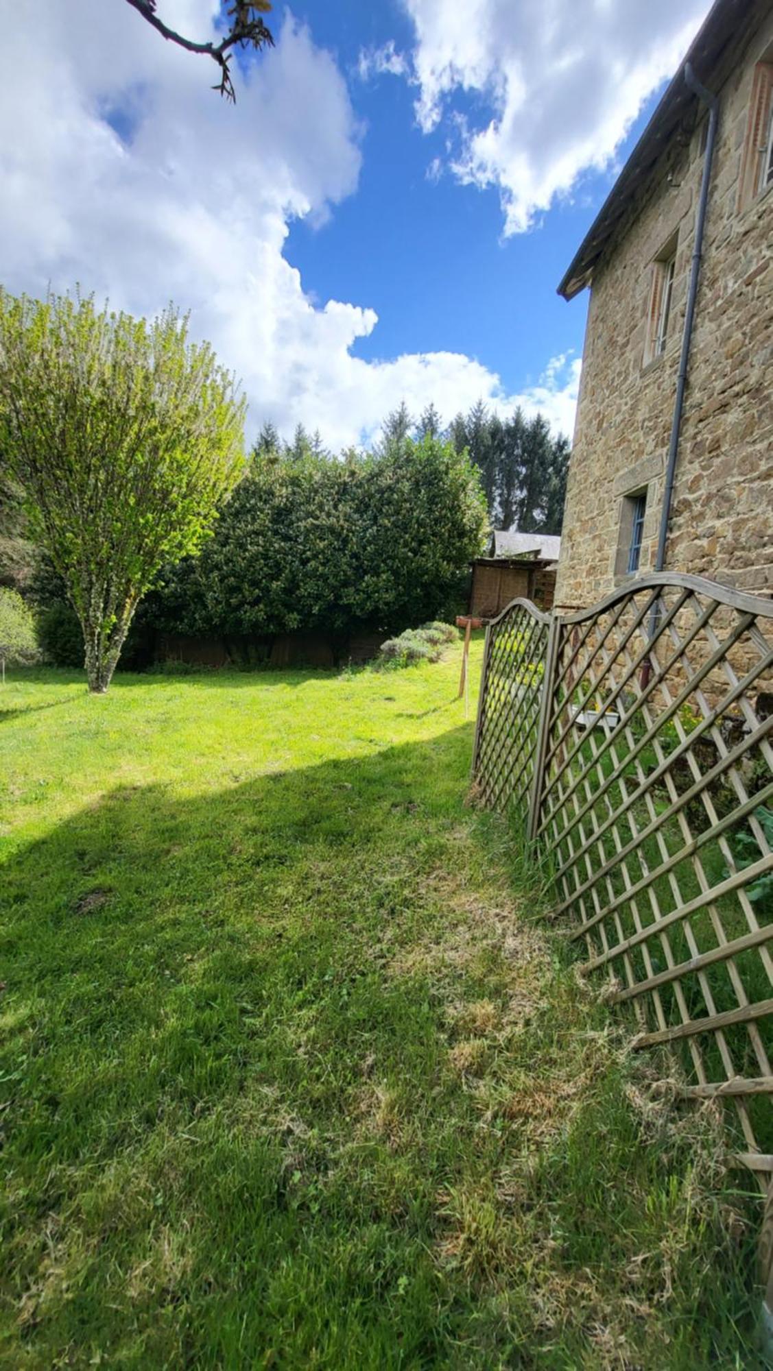 Вилла La Cigalienne Treignac Экстерьер фото